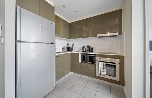 City West Apartamento | Glorious Central Canberra 1-Bed with Pool & Sauna