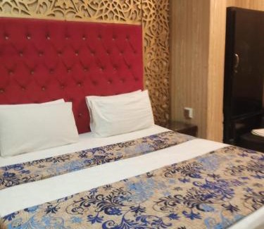 Multan Casa | Glorious Guest House & Hotel
