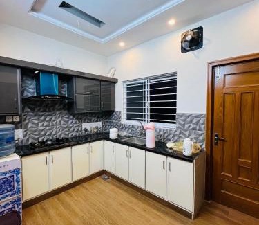 Fatehjang Casa | Glorious Guesthouse