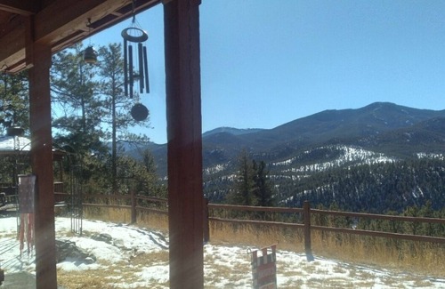 Bailey Apartamento | Wonderful Winter Wonderland! Close to ski resorts and open spaces for hiking.
