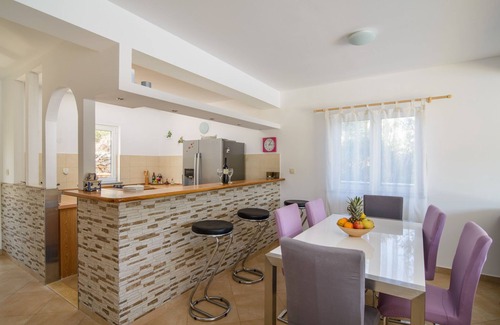 Veliki Drvenik Villa | Glorious villa with infinity pool on peacefull island