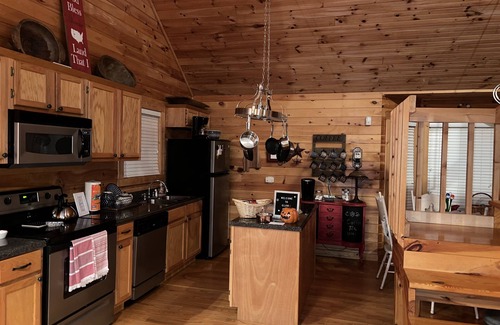 Mentone Cabina | ⭐️Glory Days Cottage⭐️ Cozy/Quiet/Serene🏡