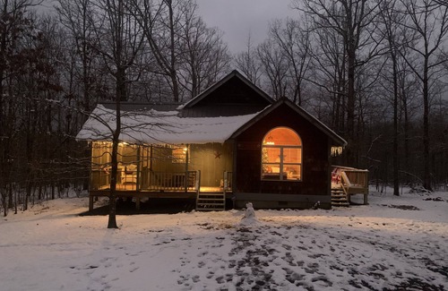 Mentone Cabina | ⭐️Glory Days Cottage⭐️ Cozy/Quiet/Serene🏡