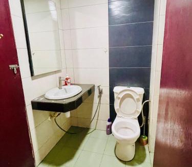 Taman Tanjung Apartamento | GloryBeachResort2BedroomWifiNetflixFreeparking