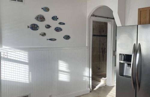 Gloucester Casa | Gloucester, MA. LARGE 2 room studio with deck, Fully Furnished on a quiet street