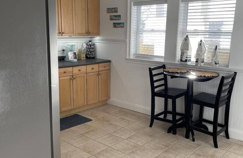 Gloucester Casa | Gloucester, MA. LARGE 2 room studio with deck, Fully Furnished on a quiet street