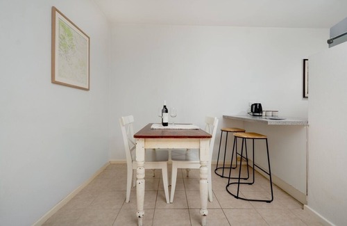 Mosman Park Apartamento | Glyde Street Retreat – Stylish 1BR Apartment in Central Mosman Park