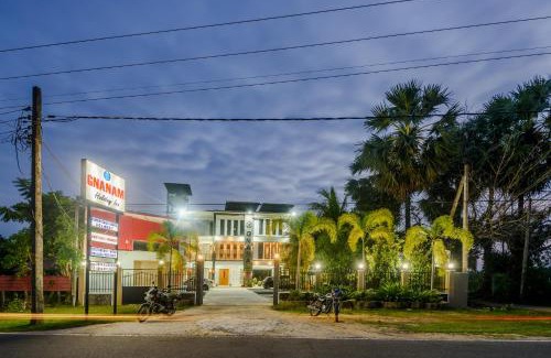 Pasikuda Casa | Gnanam Holiday Inn