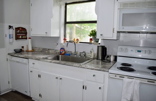 Murfreesboro Casa | Gnome Home A-Frame near Lake Greeson & Crater of Diamonds