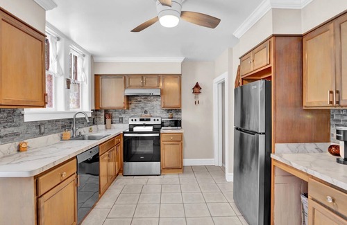 Tannersville Casa | Gnome Sweet Home! Camelback Home w/ Hidden Gnomes!