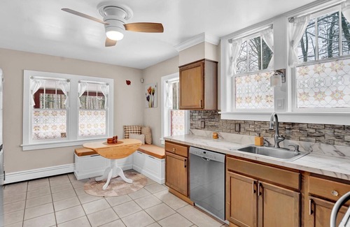 Tannersville Casa | Gnome Sweet Home! Camelback Home w/ Hidden Gnomes!