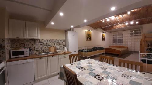 Niemodlin Apartamento | Gościnna Zagroda Gościejowice Noclegi Apartamenty Agroturystyka Niemodlin
