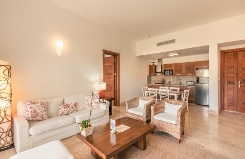 Las Terrenas Apartamento | Go away to this charming apt at Sublime w private jacuzzi included