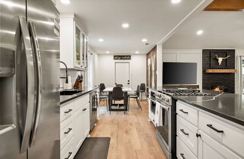 Frisco Casa | Go-Karts and Broomsticks, Heated pool and spa!