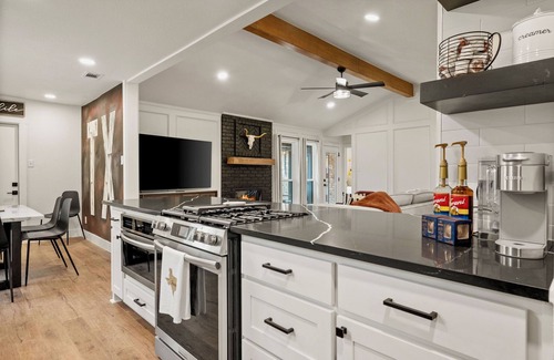 Frisco Casa | Go-Karts and Broomsticks, Heated pool and spa!
