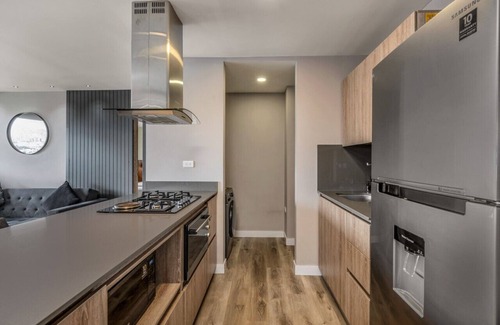 La Aguacatala Apartamento | Go Living 801 · Luxury 2BR Apt, Prime El Poblado+2AC GYM & Cowork
