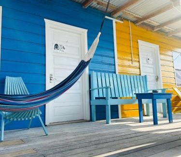 Cayo Corker Hostal | Go Slow Guesthouse