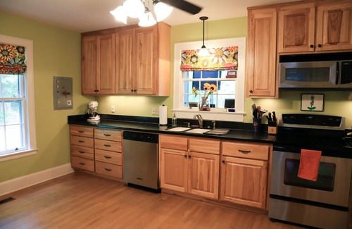 Clemson Casa | ¡Camina hacia Death Valley, en el lago Hartwell!