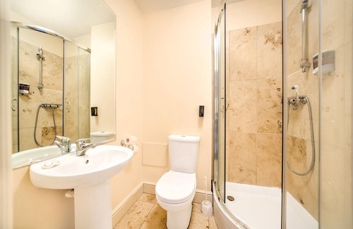 Quedgeley Apartamento | GO2 Gloucester Hotel by OYO | Standard Twin