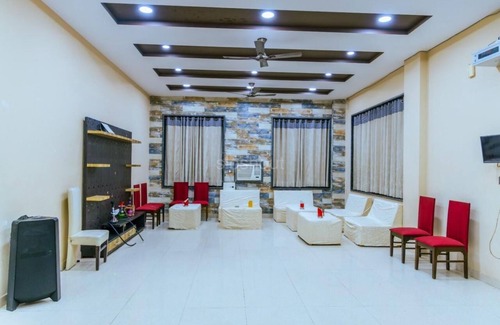 Gurugram Complejo | GoBravo 11- 6BHK Farm with Pool Gurgaon