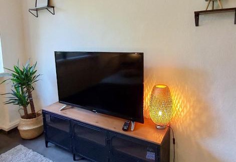 Stadtbezirke I Apartamento | Gockel Homes 1 - Zentral mit Balkon & Netflix