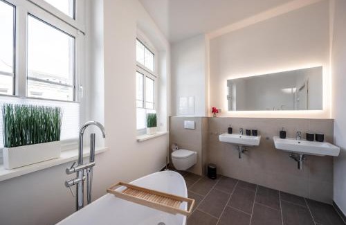 Aue Apartamento | Goethe Palais Suite Anna Amalia l 1-8P l Lift l Parkplatz