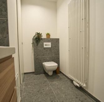Worms Apartamento | Goethe-Suites: Premium 4 Person Worms city centre Appartment