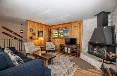 Tahoma Casa | Goetzl By Hauserman Rentals
