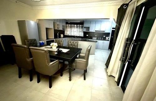 Mutare Cama Y Desayuno | Gogo Rennie Guest House