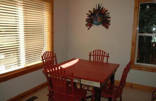 Chamberlands Casa | Going By Hauserman Rentals