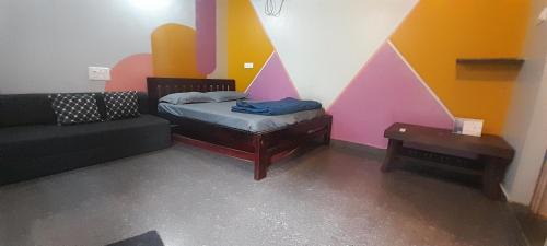 Hireguthi Hotel | Gokarna Beach Near Homestay RV