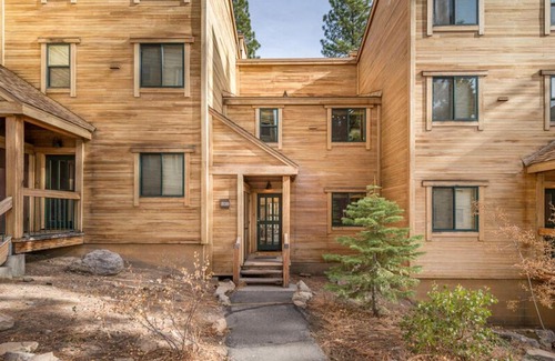 Truckee Casa | Gold Bend #2 by Tahoe Truckee Vacation Properties