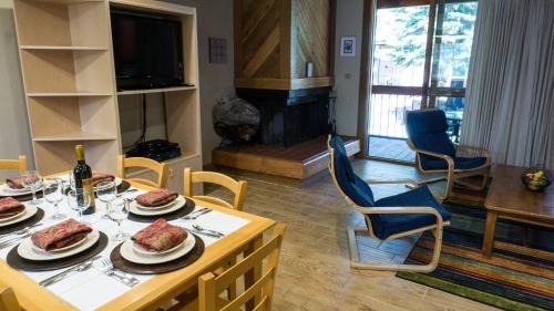 Truckee Apartamento | Gold Bend 5022