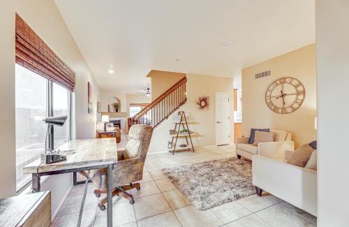 Gold Canyon Casa | Gold Canyon Golfers Getaway with Scenic Views!