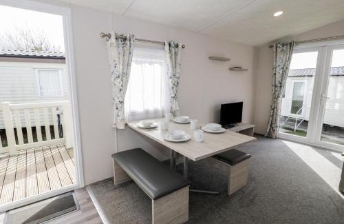 Talybont Casa | Gold Caravan 316