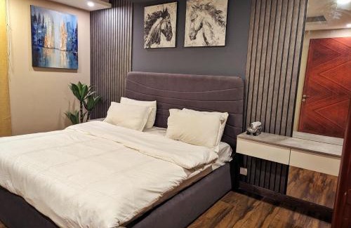 Lahore Apartamento | Gold Crest Mall Luxury One Bedroom Apartment DHA Lahore