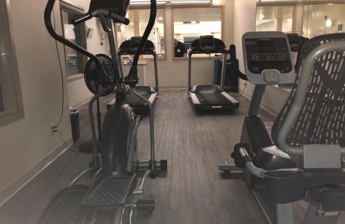 North Battleford Hotel | Gold Eagle Lodge