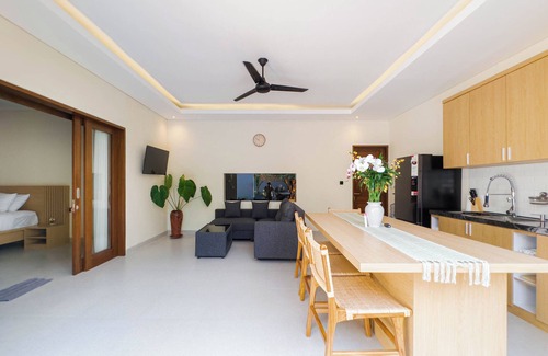 Lodtunduh Villa | Gold Fish House Ubud