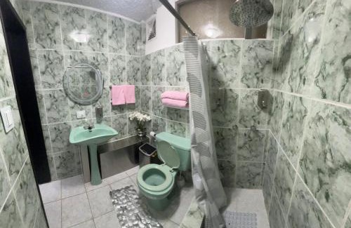 Quito Hotel | Gold House