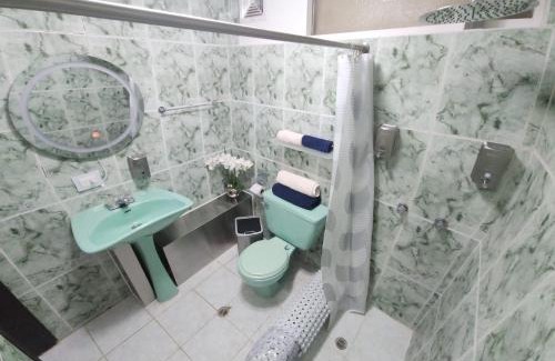 Quito Hotel | Gold House Oro