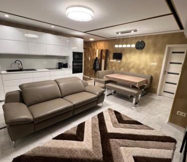 Nyiregyhaza Apartamento | GOLD-LUX Apartman Nyíregyháza