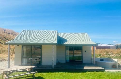 Tarras Casa | Gold Miners Cottage