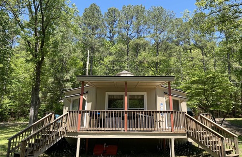 Mid America Casa | Gold Nugget on the Lake