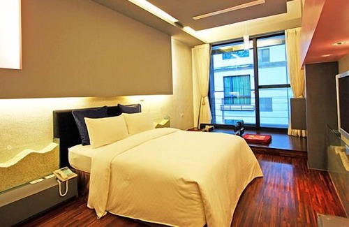 Big Beach Cama Y Desayuno | Gold Sandy Beach Hotel