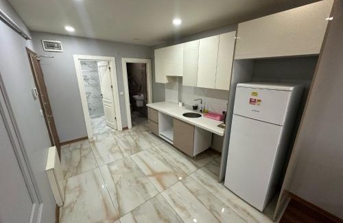 Bakırkoy Apartamento | Gold Suit