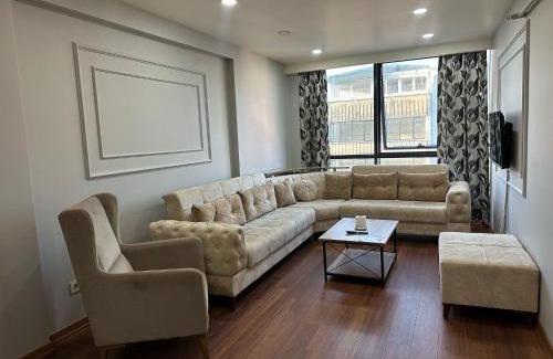 Bakırkoy Apartamento | Gold Suit