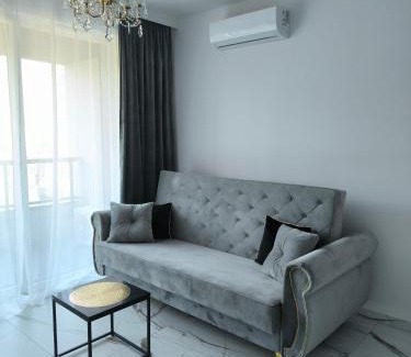 Katowice Apartamento | GoldClass Apartament- prywatny parking- zdalne zameldowanie