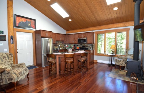 Golden Cabaña | Golden Acres Mountain Lodge-Loft