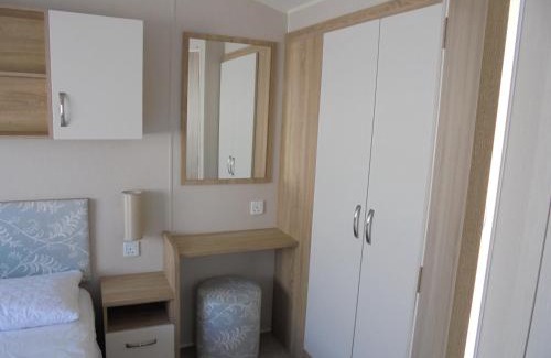Chapel Saint Leonards Casa | Golden Anchor Parkstone 6 Berth, Central heated