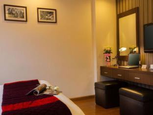 Hang Bo Hotel | Golden Art Hotel